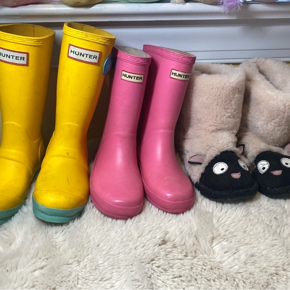 Hunter Vibrant Pink and Sunny Yellow Boots - Picture 13 of 14